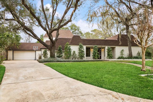 12311 Honeywood Trail, Houston, TX 77077