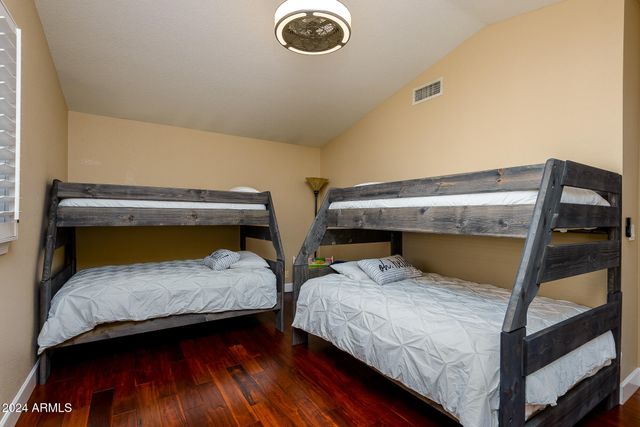 1221 N KENWOOD Lane, Chandler, AZ 85226