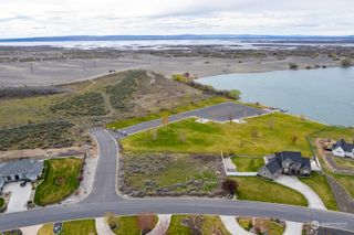 7741 Dune Lake Road SE, Moses Lake, WA 98837