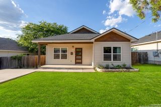 207 F St, San Antonio, TX 78210