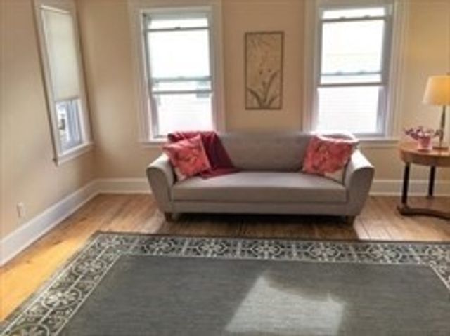 43 Prospect Ave 43, Norwood, MA 02062