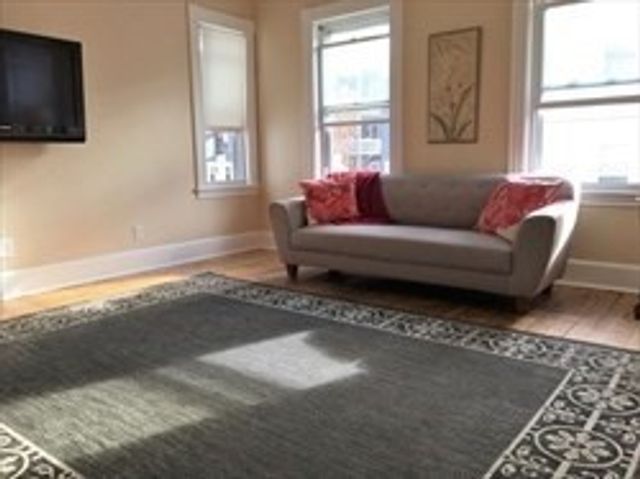 43 Prospect Ave 43, Norwood, MA 02062