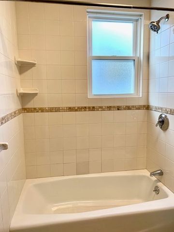 43 Prospect Ave 43, Norwood, MA 02062