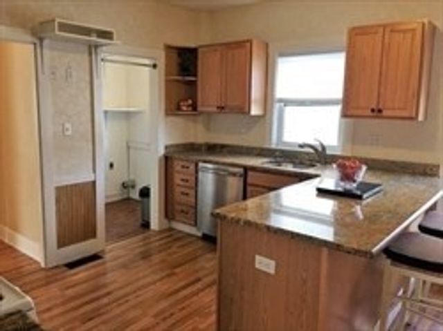 43 Prospect Ave 43, Norwood, MA 02062