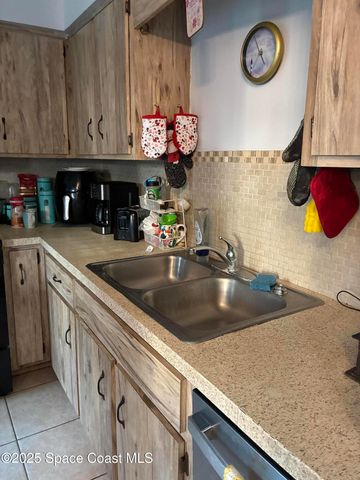 767 Schean Avenue SW, Palm Bay, FL 32908