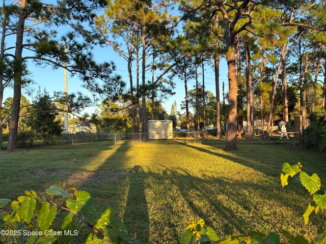 767 Schean Avenue SW, Palm Bay, FL 32908