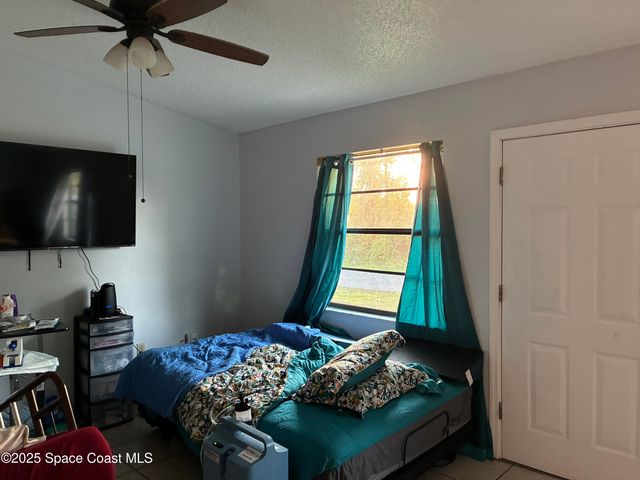 767 Schean Avenue SW, Palm Bay, FL 32908