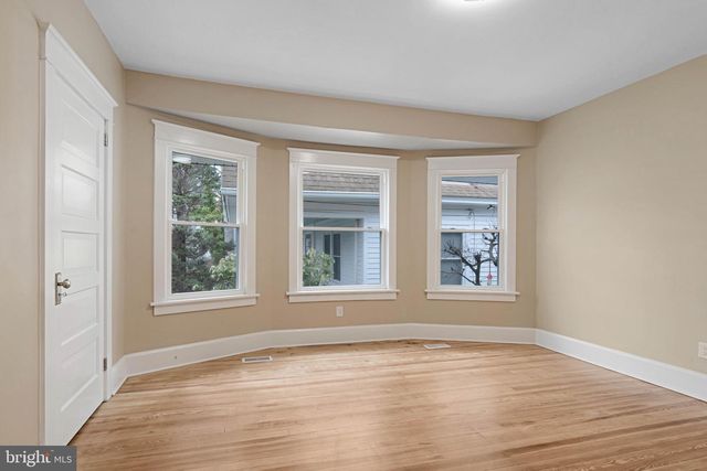 19 HOWARD ST, Vineland, NJ 08360