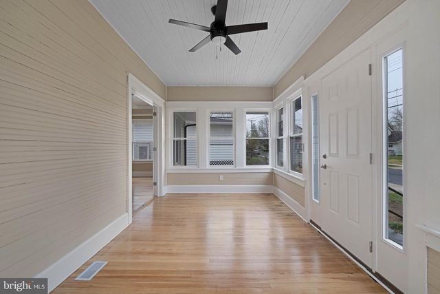 19 HOWARD ST, Vineland, NJ 08360