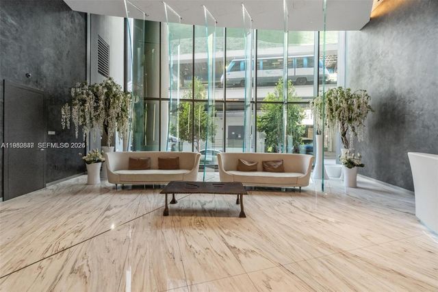 1000 Brickell Plz 3310, Miami, FL 33131