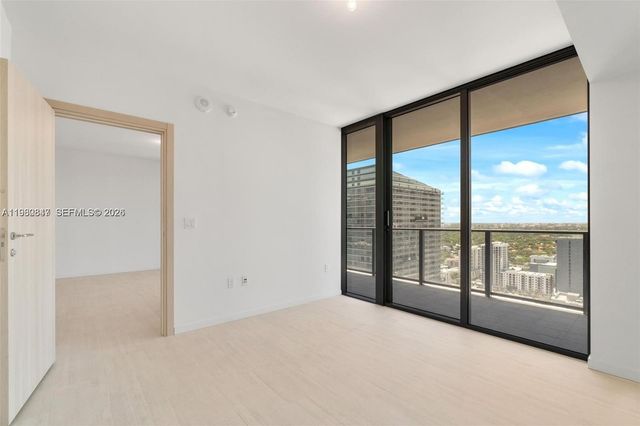 1000 Brickell Plz 3310, Miami, FL 33131
