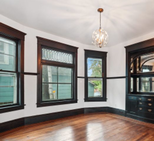 2221 Bloomington Avenue, Minneapolis, MN 55404