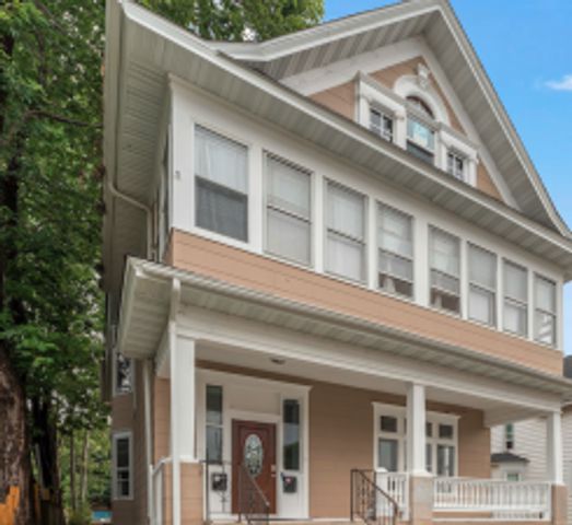 2221 Bloomington Avenue, Minneapolis, MN 55404