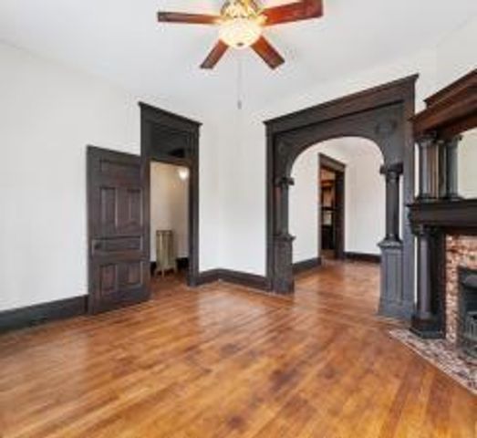 2221 Bloomington Avenue, Minneapolis, MN 55404