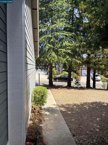 115 Bedford, Hercules, CA 94547