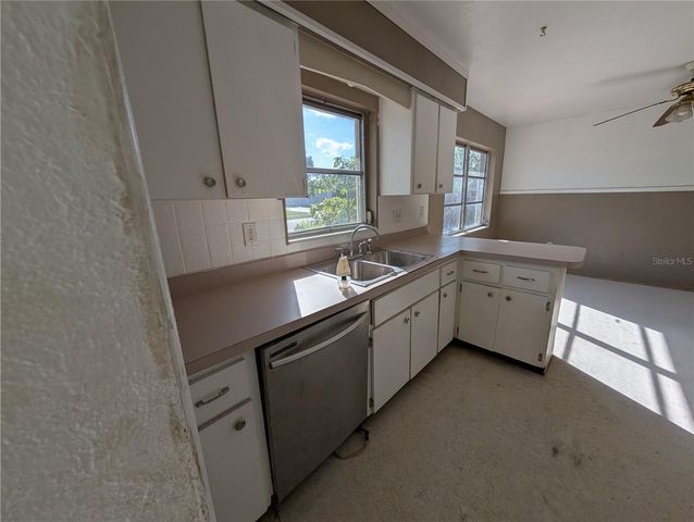 3646 LAKEWOOD DRIVE, Sarasota, FL 34232