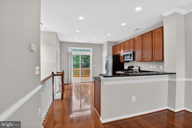 15700 JOHN DISKIN CIR, Woodbridge, VA 22191