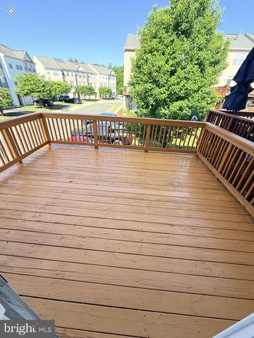 15700 JOHN DISKIN CIR, Woodbridge, VA 22191