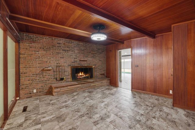 4177 Gratiot Avenue, Fort Gratiot Twp, MI 48059