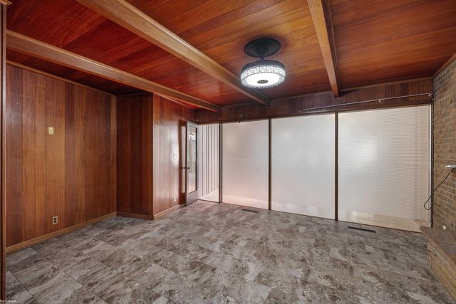 4177 Gratiot Avenue, Fort Gratiot Twp, MI 48059