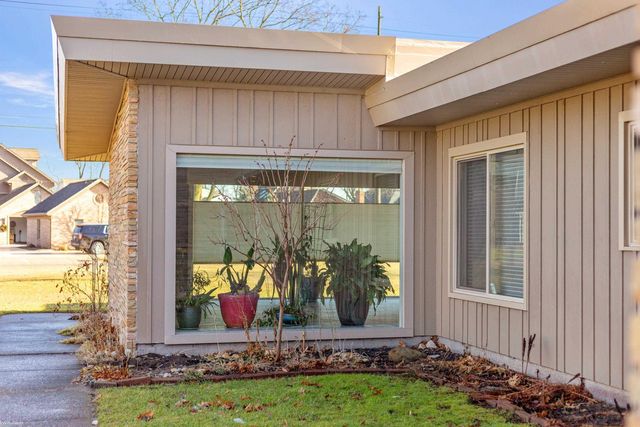 4177 Gratiot Avenue, Fort Gratiot Twp, MI 48059