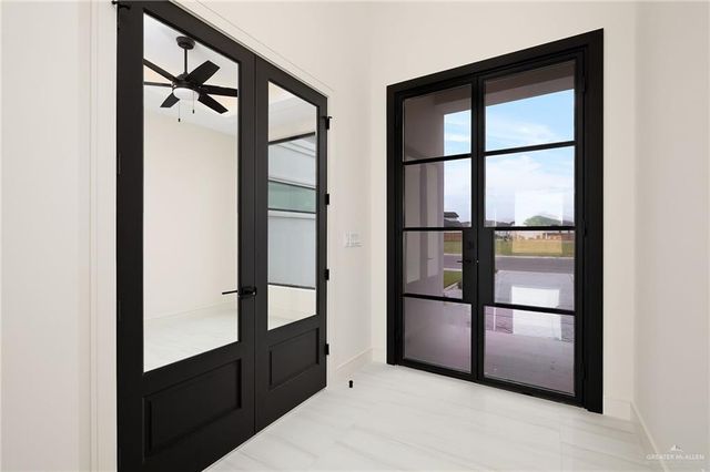 2505 Trinity Avenue, Mcallen, TX 78504
