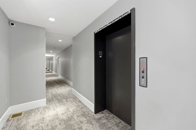 621 E 1st St A5, Boston, MA 02127