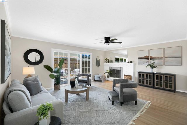2053 Trafalgar ave, Hayward, CA 94545