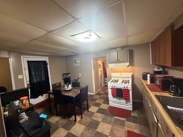 412 W Washington Street, Elkhart, IN 46516