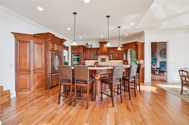 353 Stardust Lane, Seneca, SC 29672