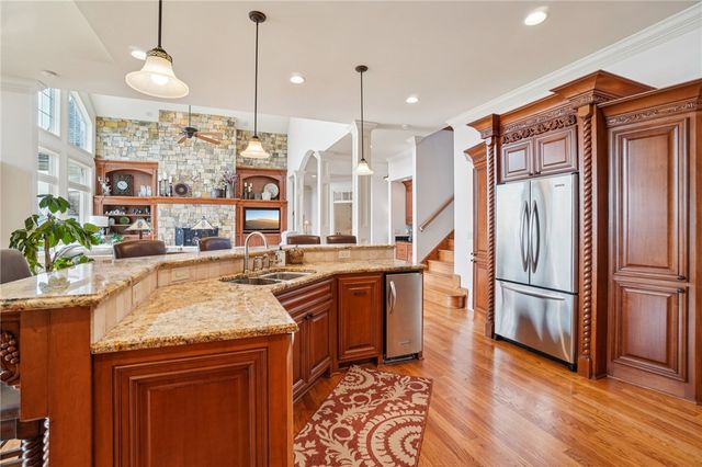 353 Stardust Lane, Seneca, SC 29672