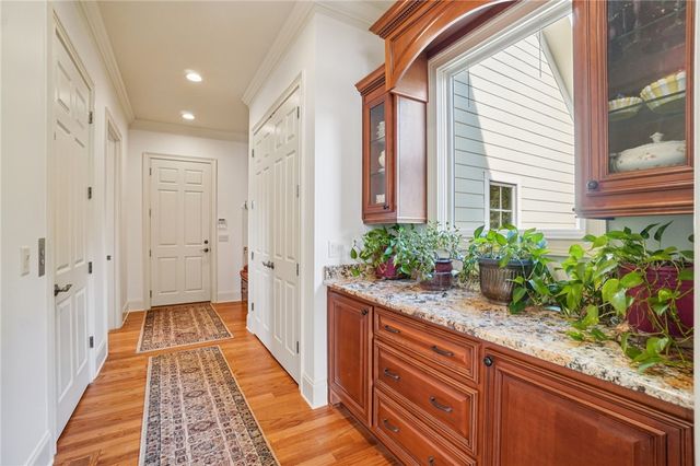 353 Stardust Lane, Seneca, SC 29672