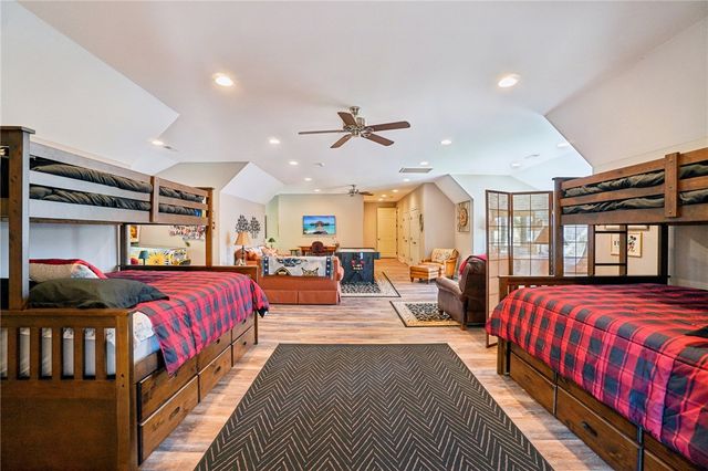 353 Stardust Lane, Seneca, SC 29672