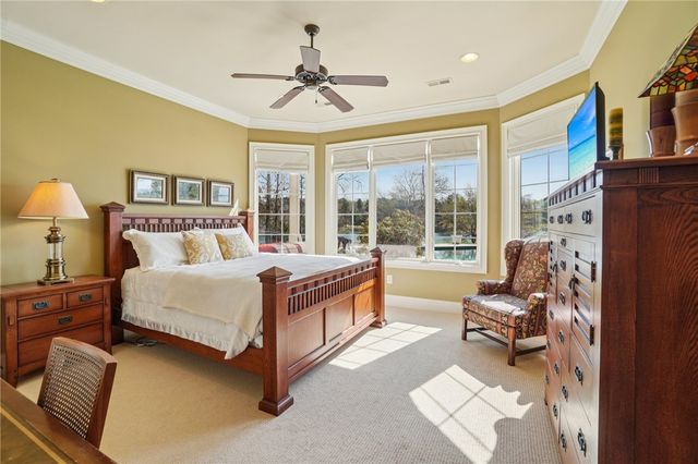 353 Stardust Lane, Seneca, SC 29672