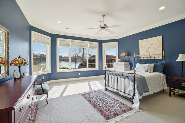 353 Stardust Lane, Seneca, SC 29672