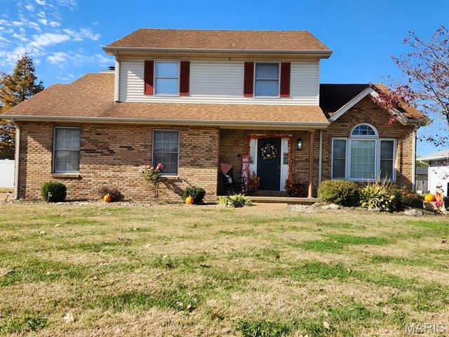 2305 Clinton Drive, Granite City, IL 62040