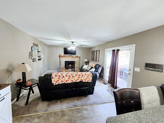 2305 Clinton Drive, Granite City, IL 62040