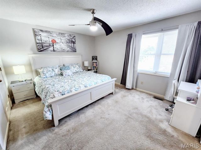 2305 Clinton Drive, Granite City, IL 62040