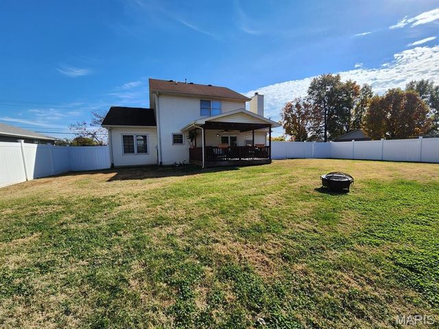 2305 Clinton Drive, Granite City, IL 62040