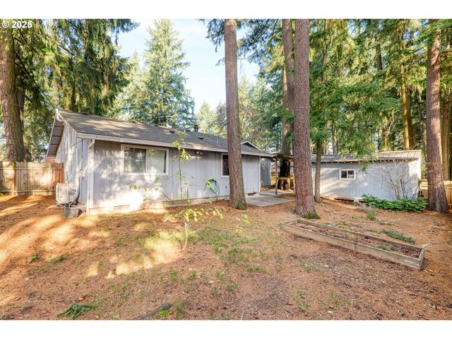 16016 Ne EVERETT Ct, Portland, OR 97230