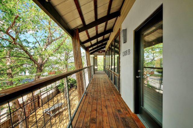 1308 W North Loop BLVD W B, Austin, TX 78756