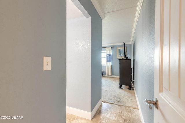 3131 S Ridgewood Ave Apt 101, South Daytona, FL 32119