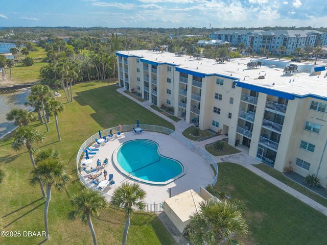 3131 S Ridgewood Ave Apt 101, South Daytona, FL 32119