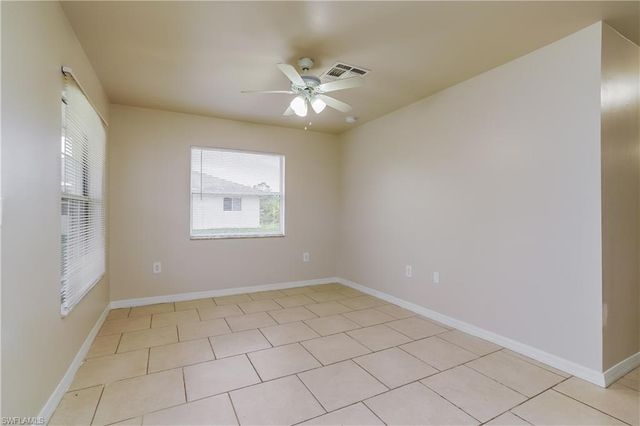 427 Vanetta DR, Lehigh Acres, FL 33972