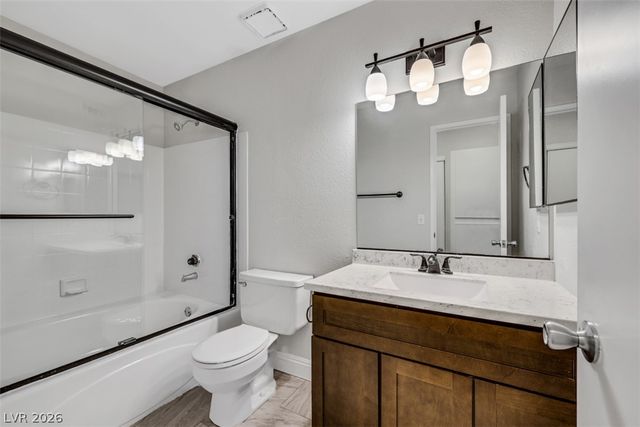 3151 SOARING GULLS Drive 2165, Las Vegas, NV 89128