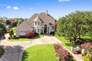 1021 Park Ridge Circle, Mcgregor, TX 76657