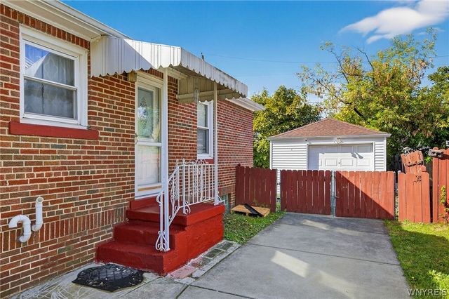 116 Springville Avenue, Amherst, NY 14226