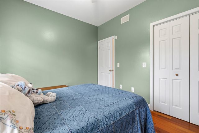 18 Big Tree Street, Livonia, NY 14487