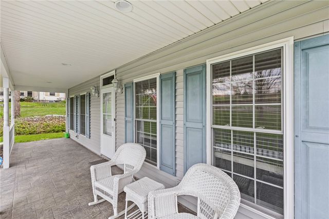 18 Big Tree Street, Livonia, NY 14487
