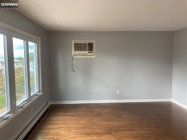 174 Maple Street, Fairview, NJ 07022